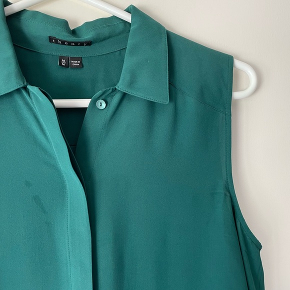 Theory green silk sleeveless blouse: size M - Picture 5 of 7